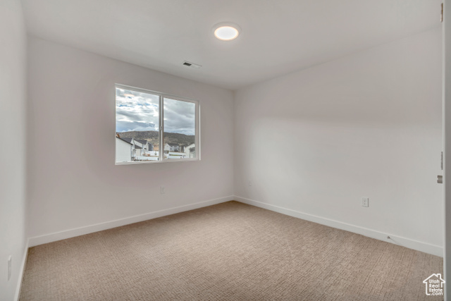 Photo 15 for MLS #2098324 at 1418 S Boxelder Dr #167