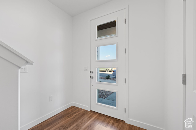 Photo 3 for MLS #2098360 at 6807 W Pine Trail Ln #304