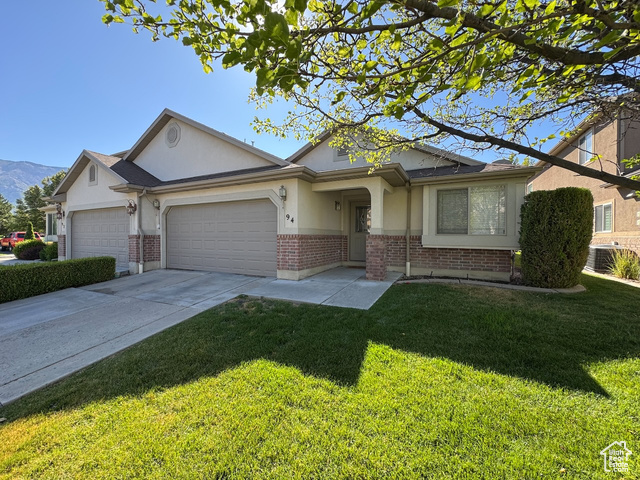 94 HILLSBOROUGH DR, Pleasant View UT 84414