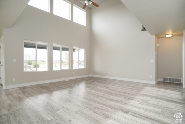 Photo 3 for MLS #2098376 at 3045 S 2275 West