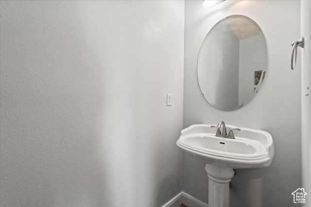 Photo 16 for MLS #2098382 at 472 S Olive Pl