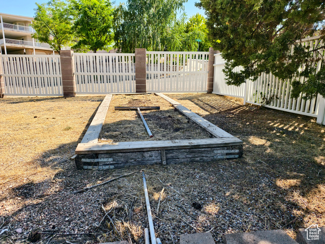 Photo 11 - 411 S Ridge Rd, Cedar City UT 84720