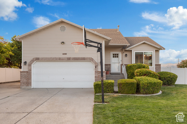 4086 W WIND RIVER DR, West Jordan UT 84088