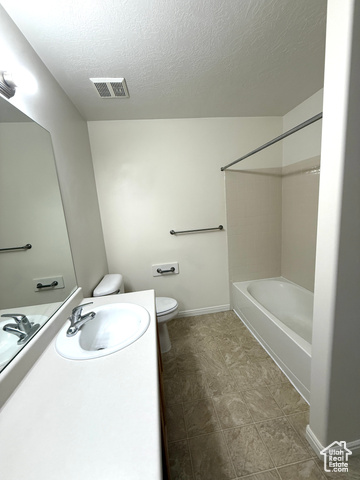 Photo 17 for MLS #2098412 at 532 W 300 South #B