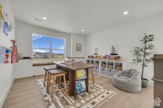 Photo 28 for MLS #2098413 at 3728 W Chalgrove Rd