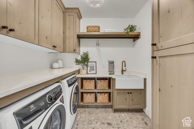 Photo 52 for MLS #2098413 at 3728 W Chalgrove Rd