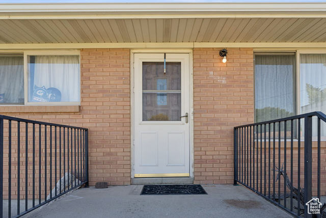 Photo 4 for MLS #2098414 at 2690 N 4275 West