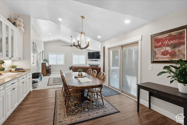 Photo 17 for MLS #2098429 at 5719 W Boulder Creek Rd