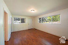 Photo 16 for MLS #2098431 at 906 E 3rd Ave