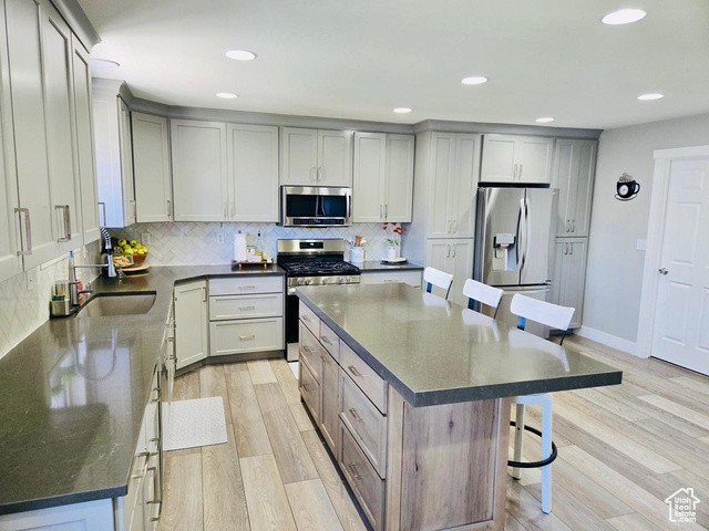 Photo 6 for MLS #2098439 at 1079 E 850 South