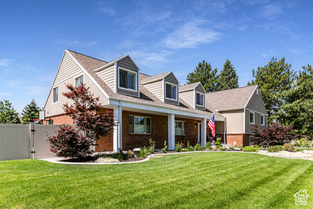 Photo 2 for MLS #2098441 at 2148 E Pinecrest Ln
