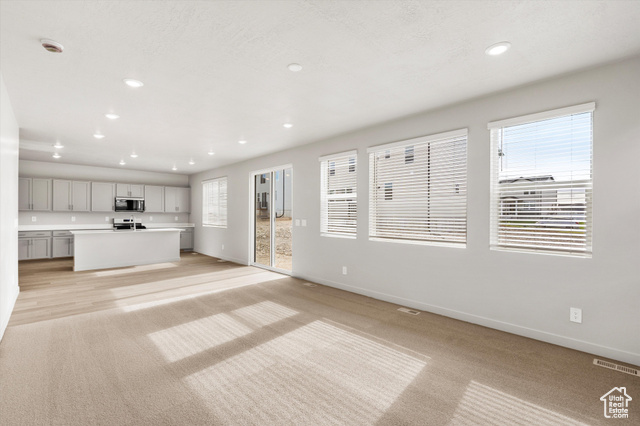 Photo 10 for MLS #2098450 at 113 W High Cheddar #0235