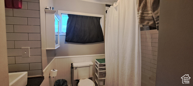 Photo 9 for MLS #2098486 at 968 S Jefferson
