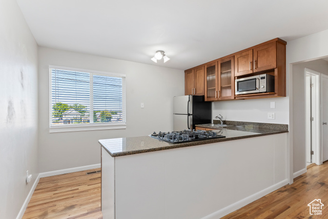 Photo 7 for MLS #2098535 at 650 N 300 West #229
