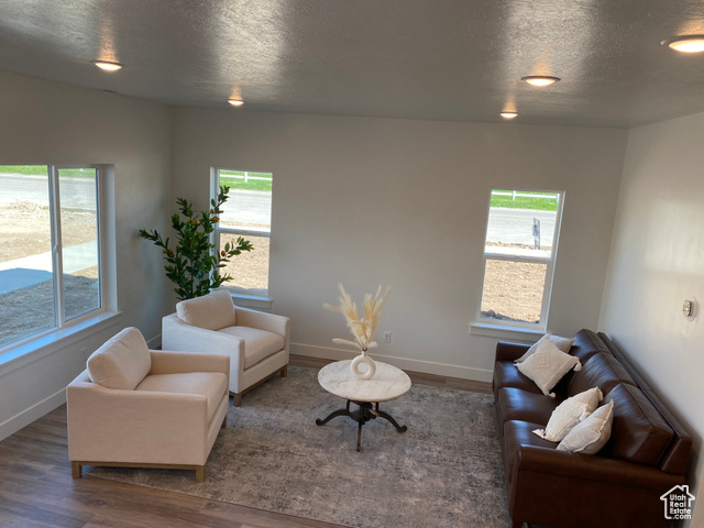 Photo 2 for MLS #2098537 at 504 W 400 South