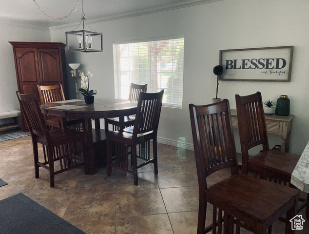 Photo 6 for MLS #2098567 at 2537 S Taylor Ave