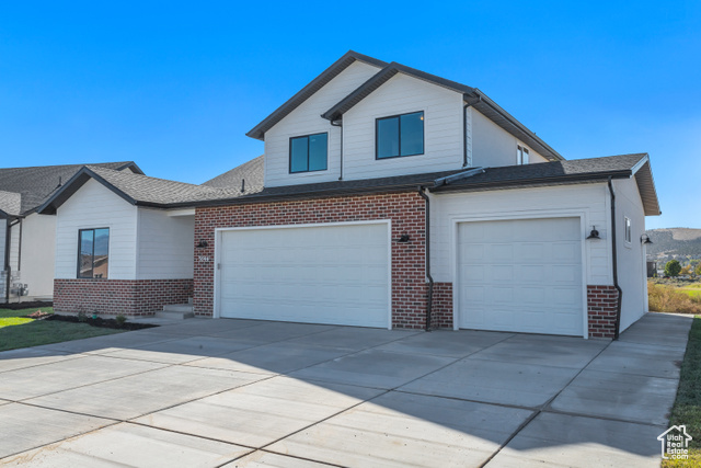 Photo 2 for MLS #2098571 at 325 S 2800 East #203