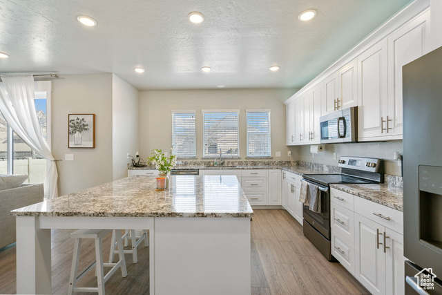 Photo 9 for MLS #2098591 at 3323 E Gibraltar Ave