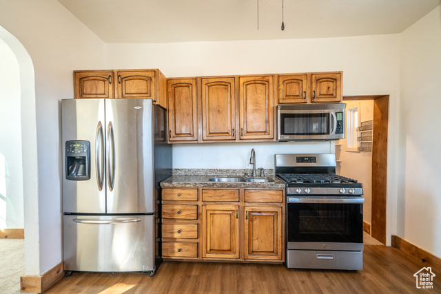 Photo 4 for MLS #2098598 at 302 W 80 North