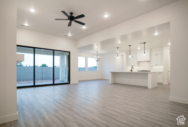 Photo 4 for MLS #2098610 at 541 N 3380 West #17