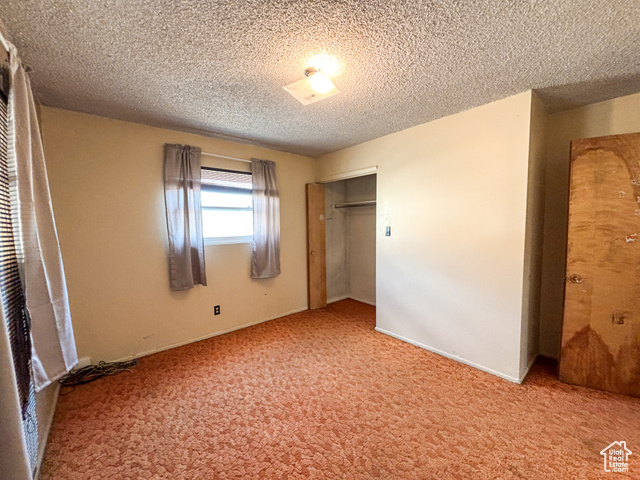 Photo 17 for MLS #2098614 at 215 N Center St