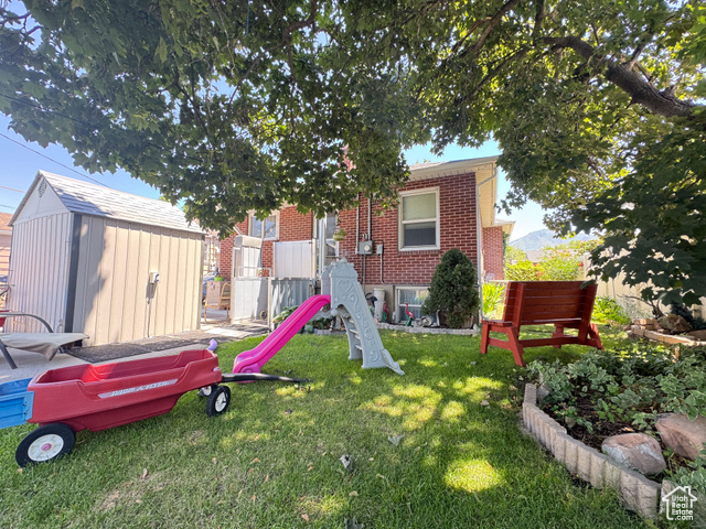 Photo 8 for MLS #2098618 at 2534 S Imperial St