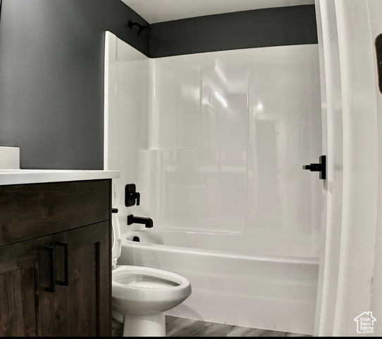 Photo 22 for MLS #2098627 at 340 E 300 North