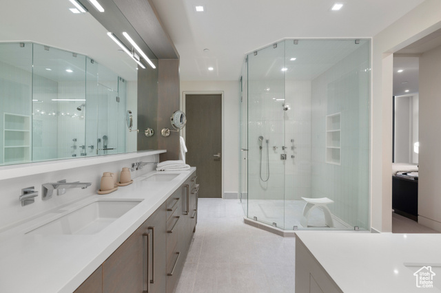 Photo 21 for MLS #2098656 at 8910 Empire Club Dr #603