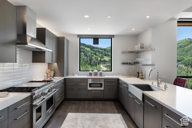 Photo 9 for MLS #2098656 at 8910 Empire Club Dr #603