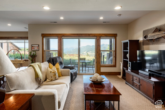 Photo 26 for MLS #2098666 at 1658 E Viewside Cir