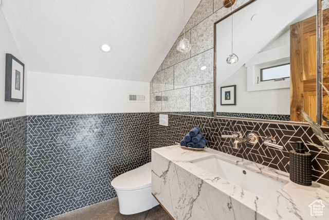 Photo 22 for MLS #2098672 at 4209 N Two Creeks Ln