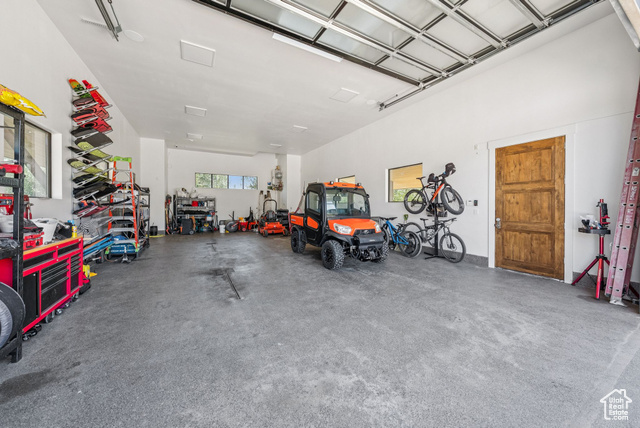 Photo 79 for MLS #2098672 at 4209 N Two Creeks Ln