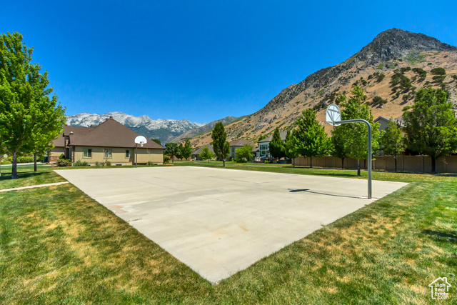 Photo 47 for MLS #2098676 at 4224 W Park Dr