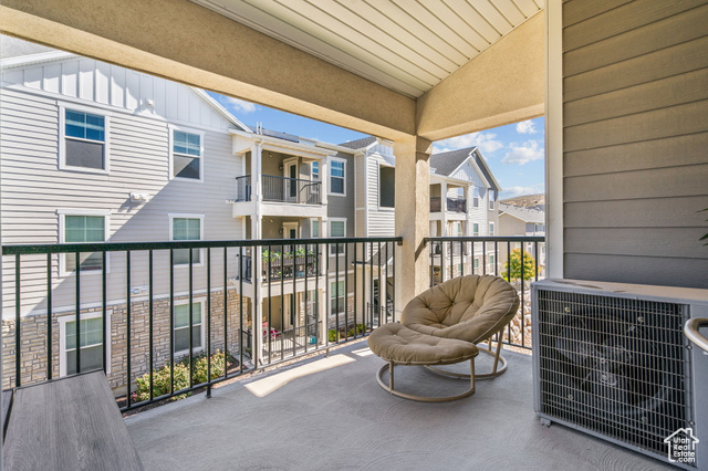 Photo 25 for MLS #2098681 at 1776 W Newcastle Ln #A301