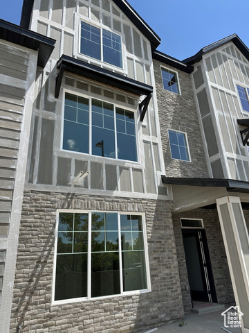 1171 CLIFTON DR #109