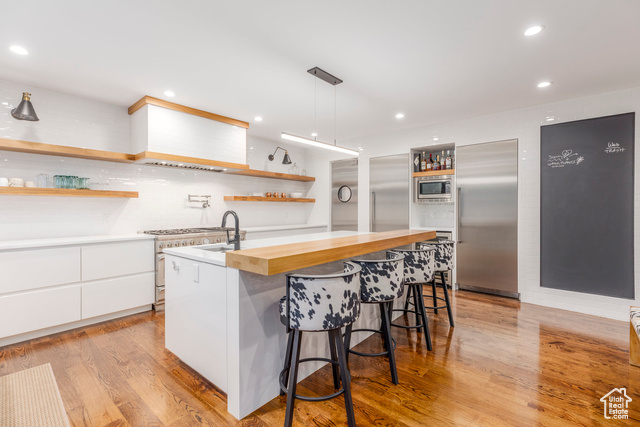 Photo 15 for MLS #2098692 at 3021 American Saddler Dr