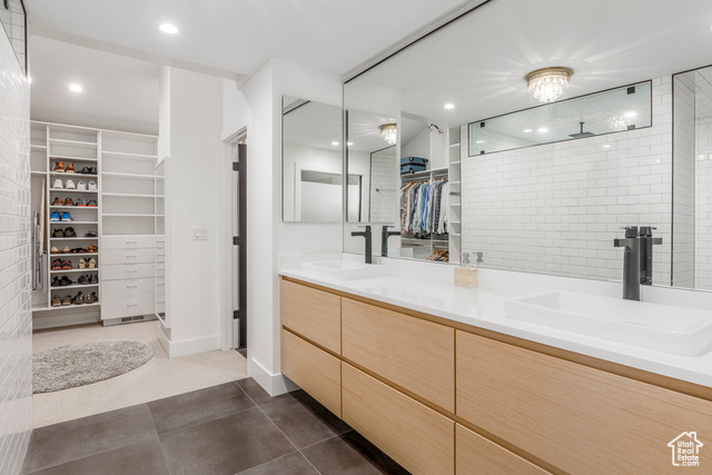 Photo 7 for MLS #2098692 at 3021 American Saddler Dr