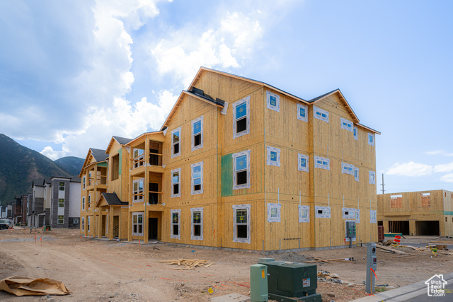715 W 4600 S #I102, Mapleton UT 84664