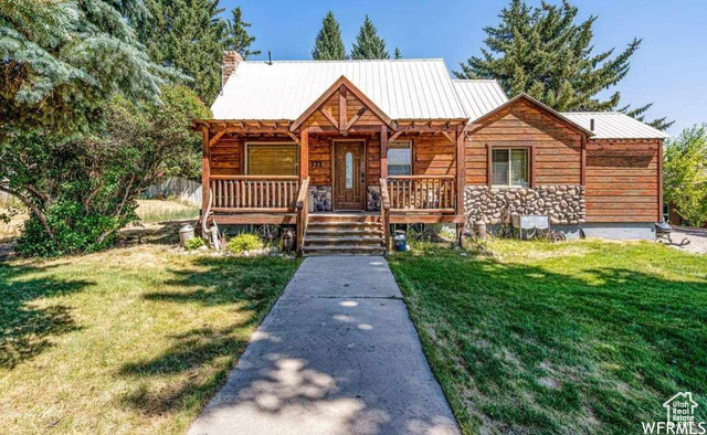 371 E HOOPER AVE, Soda Springs ID 83276