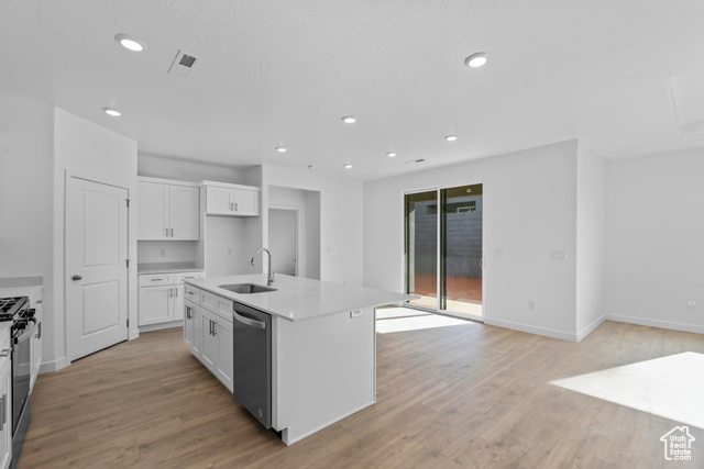 Photo 8 for MLS #2098773 at 1374 S Friendship Cv