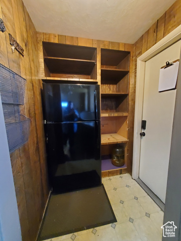 Photo 7 for MLS #2098783 at 824 Grant St