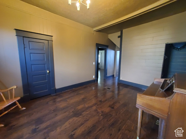 Photo 8 for MLS #2098783 at 824 Grant St