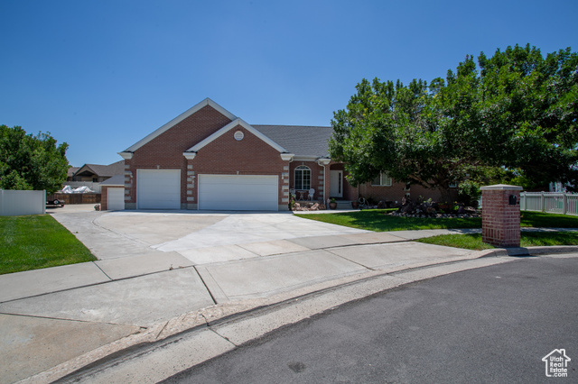 Photo 7 for MLS #2098785 at 12073 S Moonwalk Cir