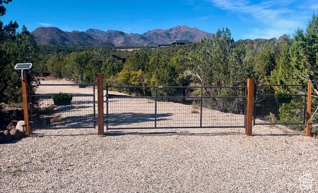 3842 S CANYON CV, New Harmony UT 84757