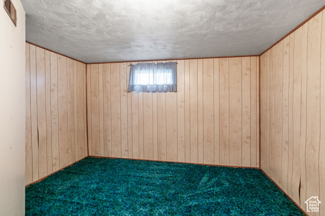 Photo 28 for MLS #2098797 at 403 Highland Dr