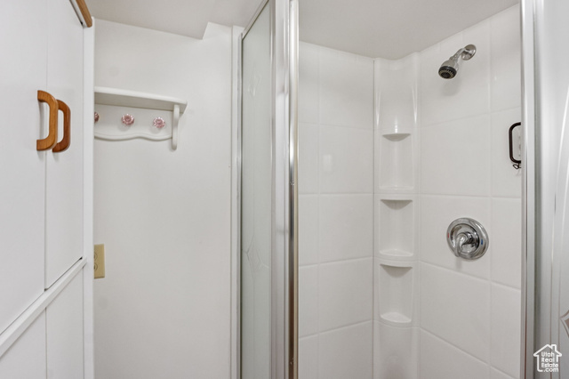 Photo 32 for MLS #2098797 at 403 Highland Dr