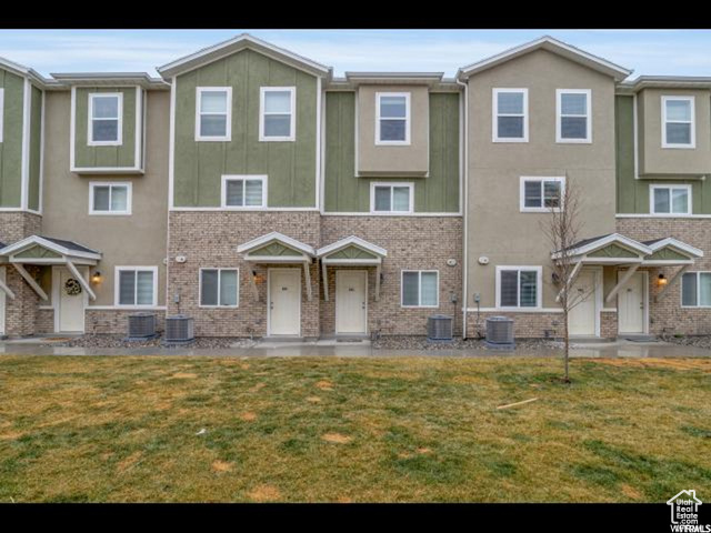 Photo 4 for MLS #2098803 at 96 E 670 North
