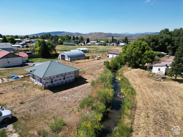 Photo 2 for MLS #2098827 at 481 Main St