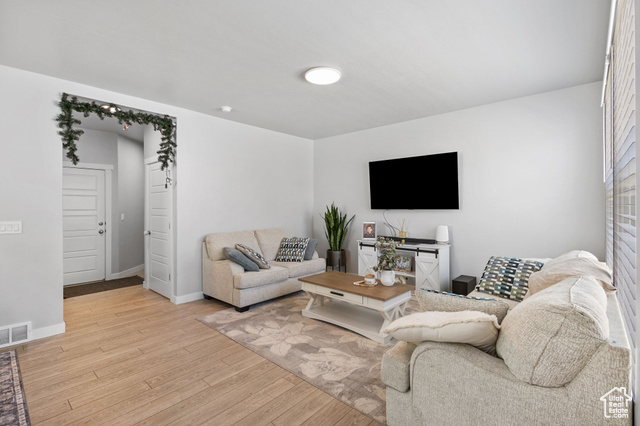 Photo 14 for MLS #2098837 at 5742 N Gray Hawk Dr