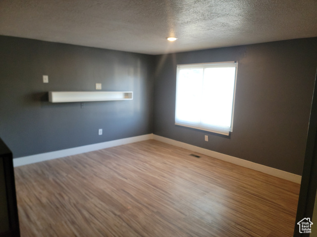 Photo 9 for MLS #2098845 at 2545 W 2680 South #286